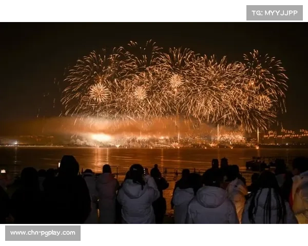 彭山站配套举办戏曲表演、露营活动、无人机烟花秀，扩展赛事体验